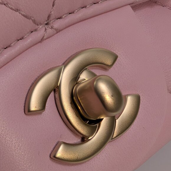 Chanel Light Pink Rose Mademoiselle Mini Rectangular Classic Flap Bag - Picture 3 of 16